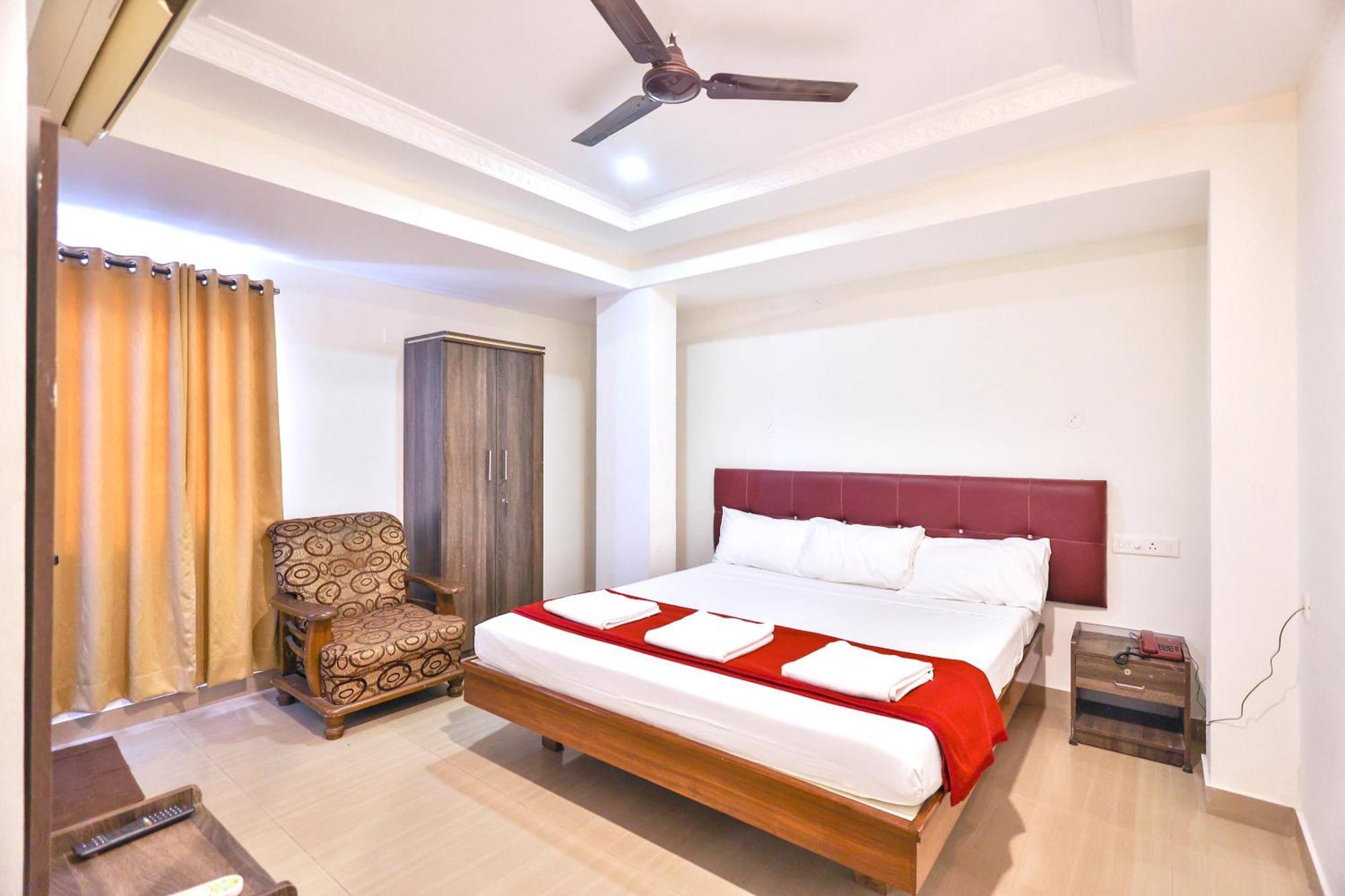 Hotel Golden Bliss Пондичерри Экстерьер фото