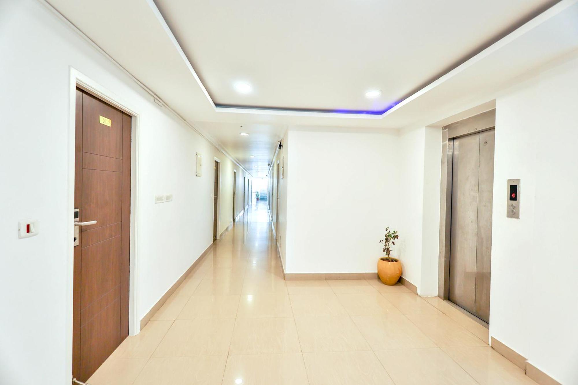 Hotel Golden Bliss Пондичерри Экстерьер фото